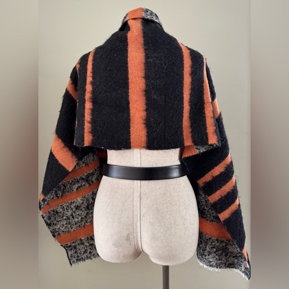 Cecchi e Cecchi Wool Scarf Orange and Black Stripes - Picture 5 of 16